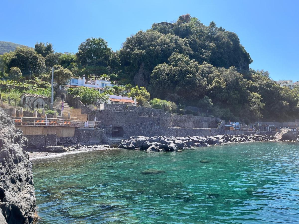 Nelinda Waterfront Accommodation Casamicciola Terme Eksteriør bilde